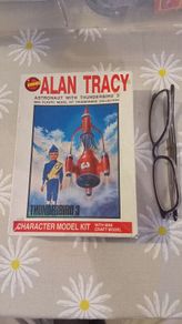 Alan Tracy and Thunderbird 3 kit
