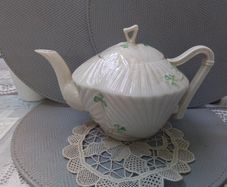 Beleek Harp Shamrock Teapot