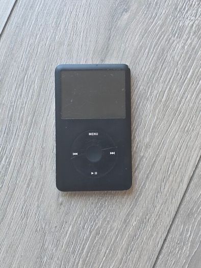 iPod 6th Gen Classic 80gb (Free Post)
