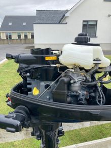 Suzuki DF6A 6hp  4 stroke long shaft Outboard
