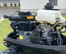 Suzuki DF6A 6hp  4 stroke long shaft Outboard