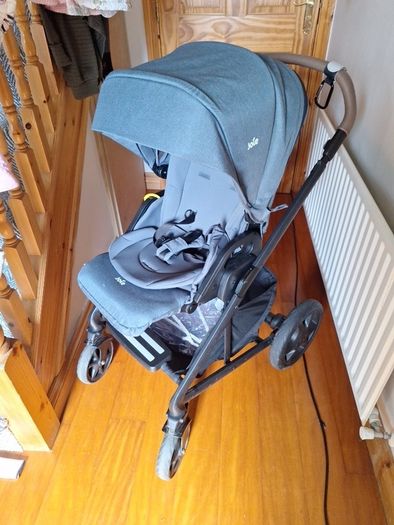 Joie chrome 3 in 1 travel system