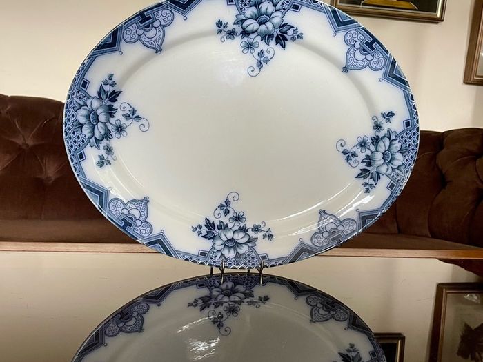 Antique Art Deco Cambridge Pattern Oval Serving Platter Meat Platter Hollinshead & Kirkham England ca 1910