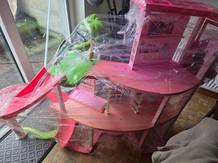 Barbie dream house