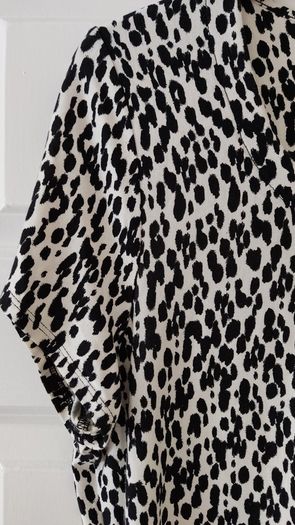 M and S Dressy Top size 16