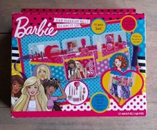 New - Barbie Makeup Belt