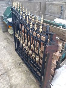 Beautiful gates perfect condition