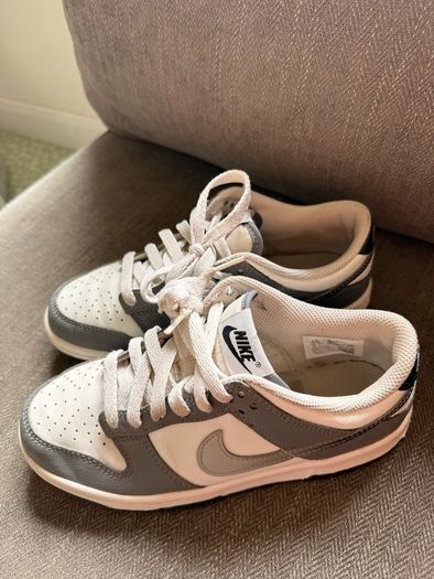 Nike Dunks UK4
