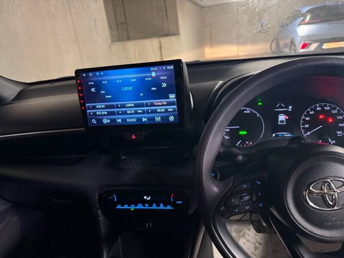 Toyota Yaris hybrid