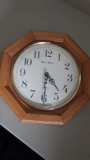 Wall clock