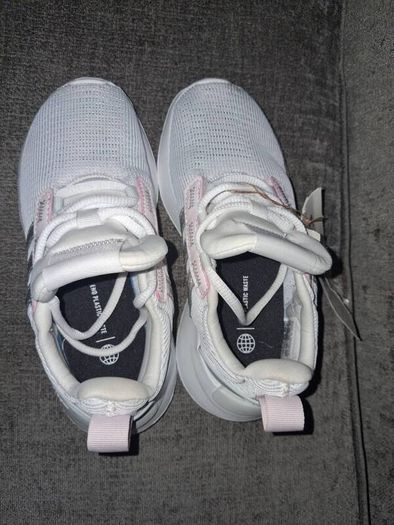 Brand New Adidas Girls Racer TR21 Trainers - Size - U.K.12K - RRP - 39.99 - Open To Offers!!