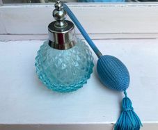 Perfume bottle