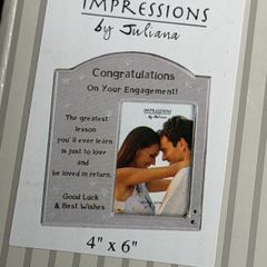 Engagement photo frame