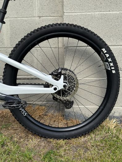 Canyon Spectral 125 CF 9 2023