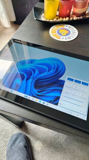 Lenovo Windows 11 pro tablet