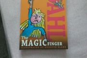 Roald Dahl ; Selection of books (R 12) 680 (1)