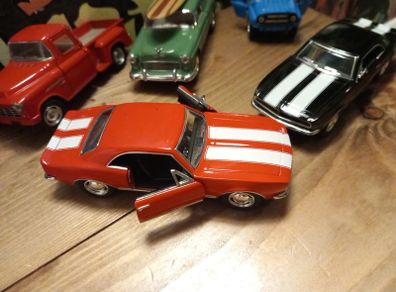 1967 Chevrolet Camaro Z-28 red Kinsmart Toy Car Model 1/37 Scale Diecast Metal Car kids children gift present Collectable play