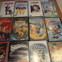 VCR collectors 90s 1000 nostalgia enthus