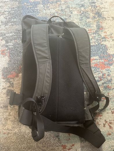 Henty Wingman commuter backpack