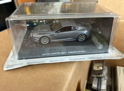 Model James Bond