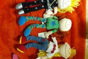 6 brand new dolls