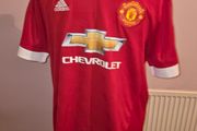 Manchester United 2015/16 Home Jersey - XL size