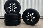 Genuine Nissan Navara 18" Alloy Wheels