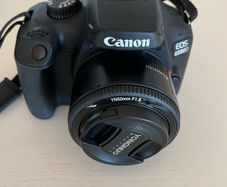 Canon Eos 4000d & Yongnuo 50mm 1.8 Lens
