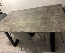 kitchen table & 4 chairs