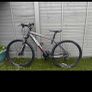 hybrid mountain bike Image 4