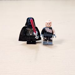 LEGO Star Wars Anakin Skywalker and Darth Vader Minifigures Bundle