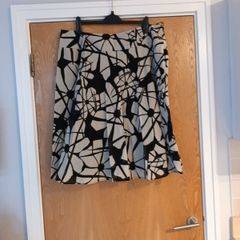John Rocha  Skirt.  S.20.  New - No Tag..