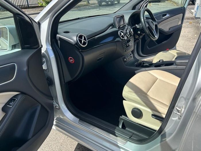 Mercedes-Benz B-Class 2014