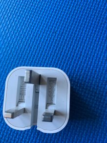 Genuine Apple 20W USB-C Power Adapter / Fast Charger (UK Plug, Model A2305)