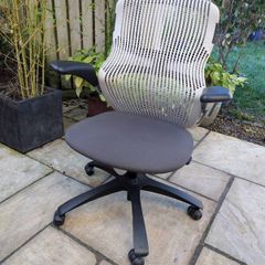 ergonomic office chair