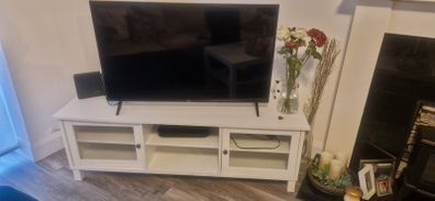 TV and TV unit