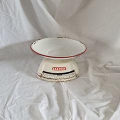 Vintage no 54 Salter domestic scales
