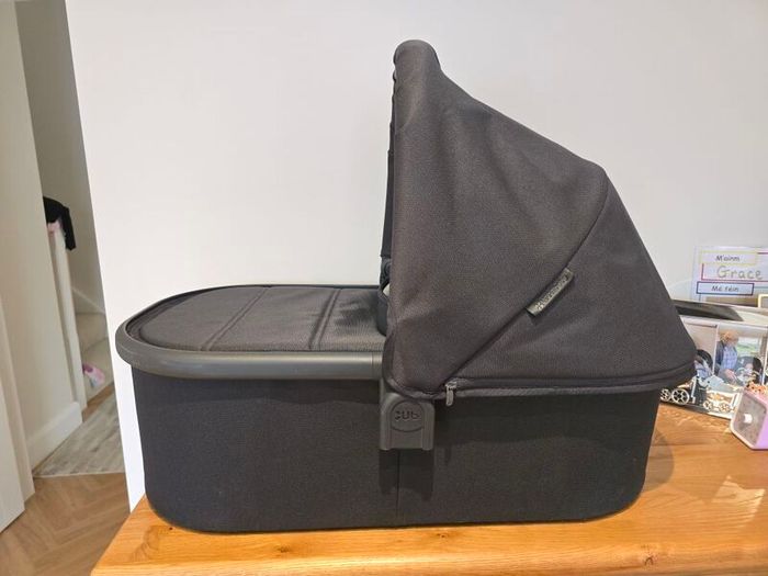 Uppababy Vista V2 Travel System and Buggyboard