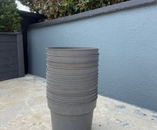 pots