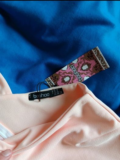 Boohoo dress light pink