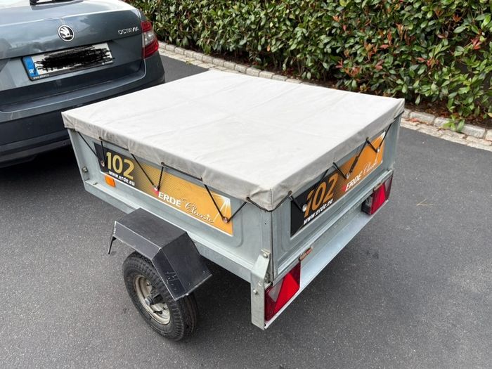 Trailer