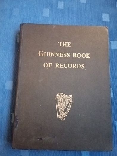 Vintage Guinness Book of Records 1960