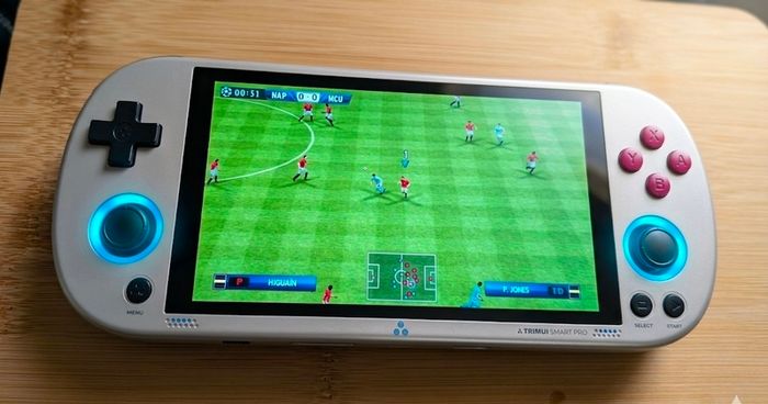Trimui Smart Pro - 256GB SD Card + Protective Case (6000+ Games)