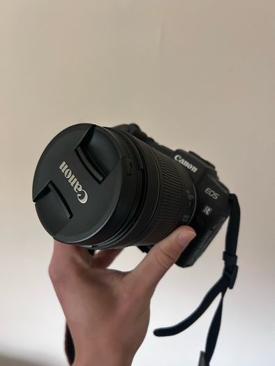 Canon EOS RP Body and Lens