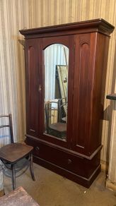 Vintage Wardrobe