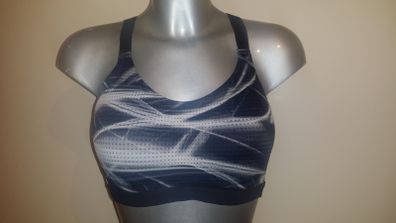 Lightweight sport padded bra by Victoria's Secret size UK 36 C EU 80 C Postage included