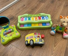 toys