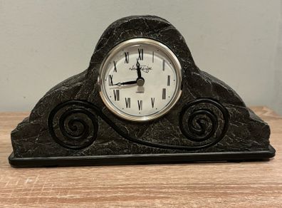Newgrange Mantle Clock