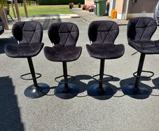 4 Breakfast Stools for sale