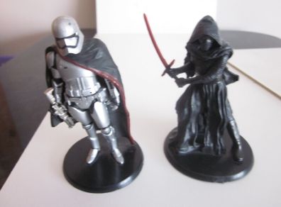 Star Wars Kylon Ren & Captain Phasma Figs